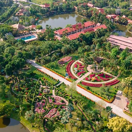 Horizon Village & Resort Doi Saket Exterior photo