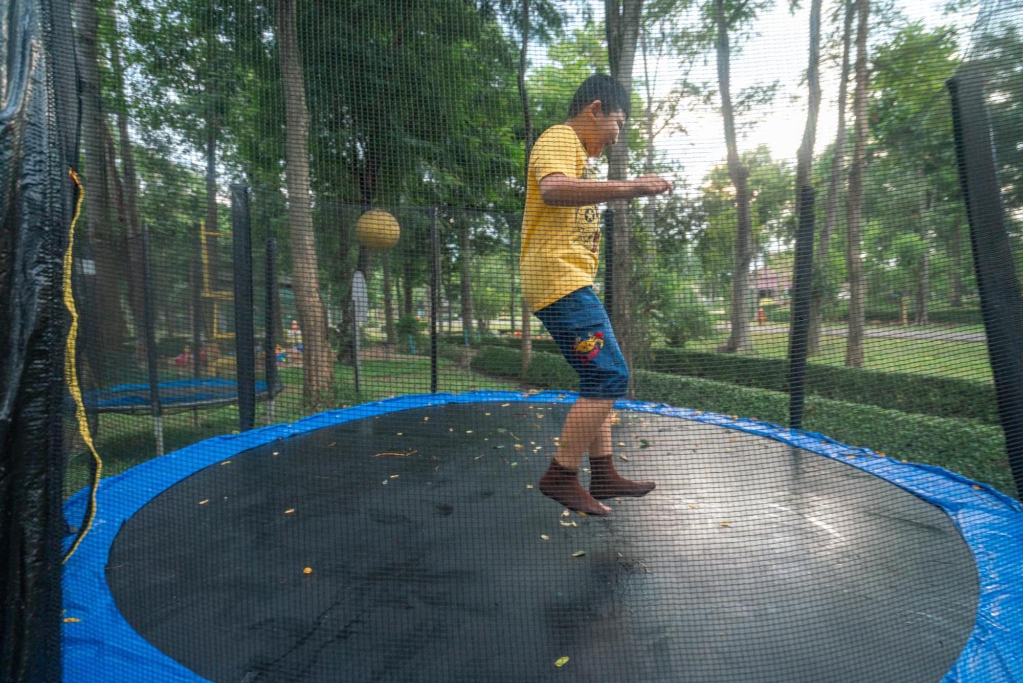 Horizon Village & Resort Doi Saket Exterior photo