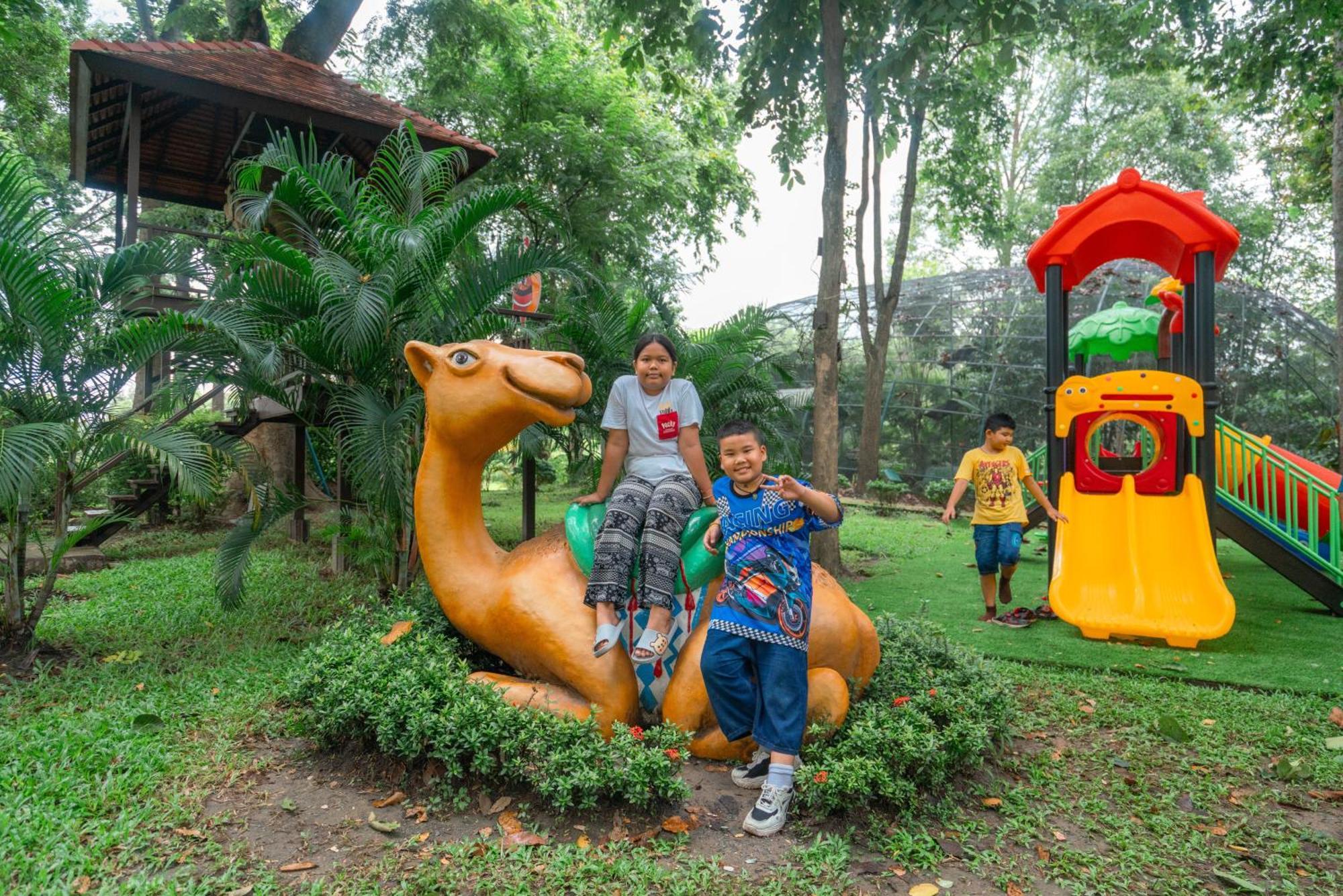 Horizon Village & Resort Doi Saket Exterior photo