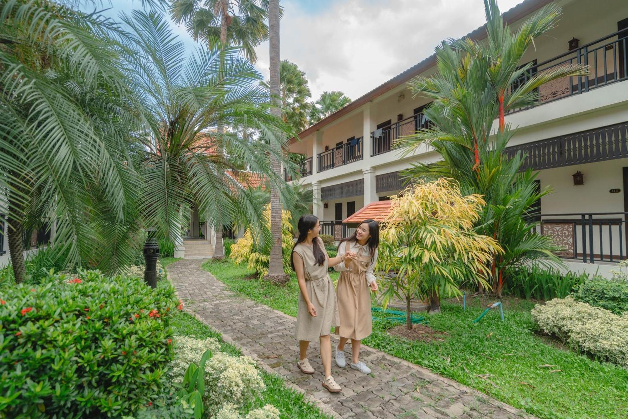 Horizon Village & Resort Doi Saket Exterior photo